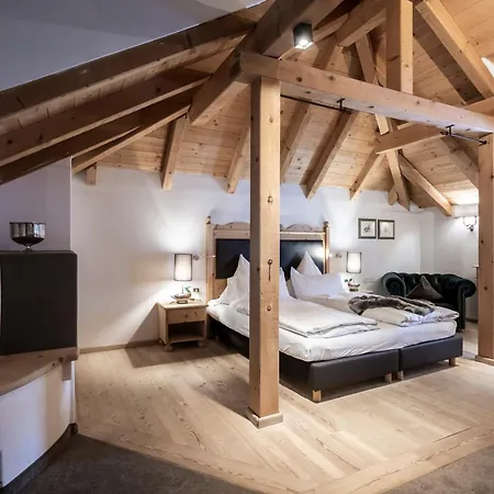 Hotel Acadia - Adults Mountain Home Hotel Selva di Val Gardena